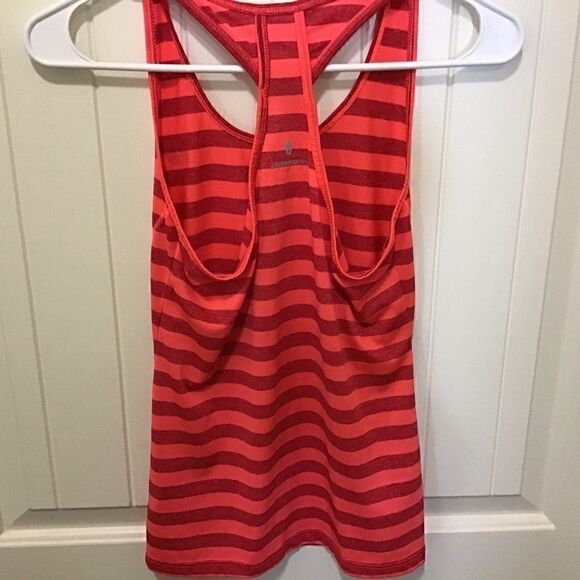 New Balance Tank Top sz XSmall - Picture 4 of 7